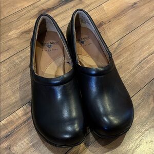 Nurse Mates Black Slip-On Work Loafers for Women